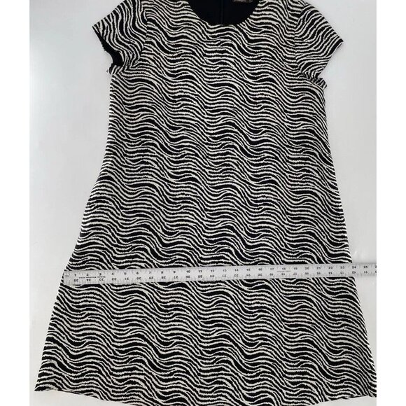 J.McLaughlin Women’s Silk Zebra Print A-Line Dress Size Small, Preppy‎ - Picture 12 of 12